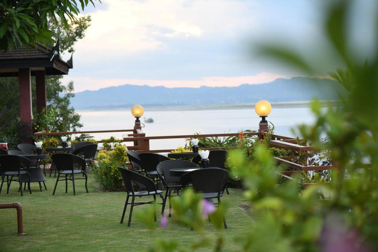 Aye Yar River View Resort Bagan Eksteriør bilde