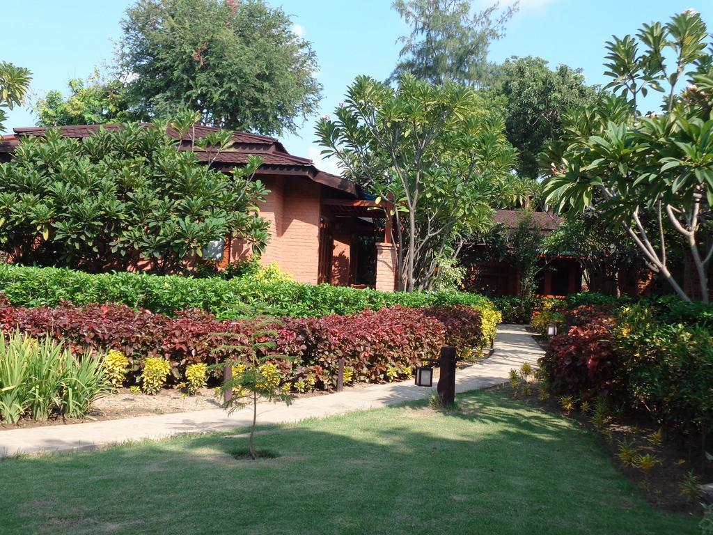 Aye Yar River View Resort Bagan Eksteriør bilde