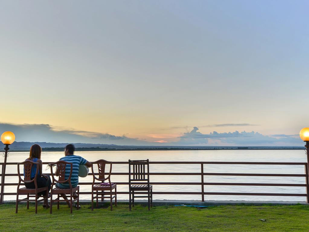 Aye Yar River View Resort Bagan Eksteriør bilde