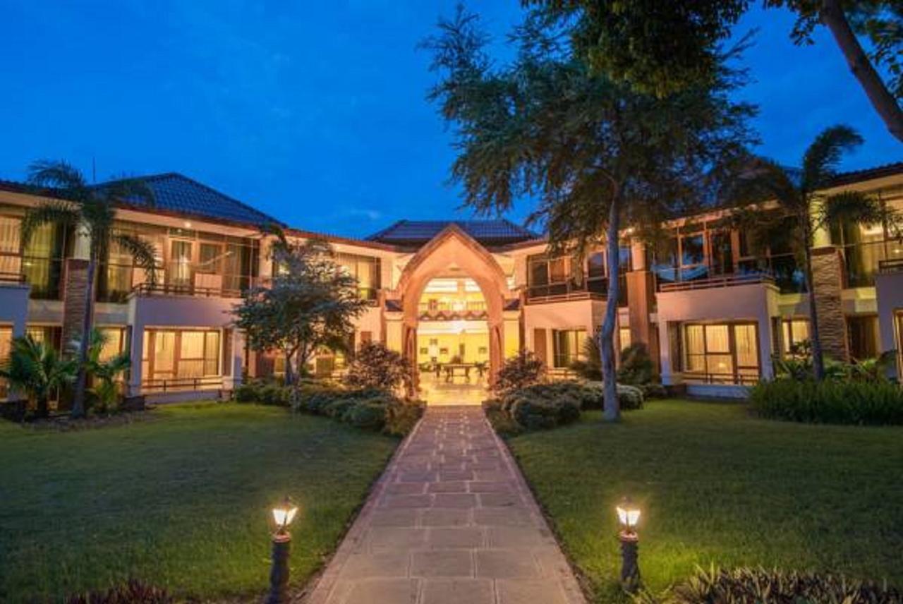 Aye Yar River View Resort Bagan Eksteriør bilde